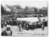 1925 metai, krepšinio rungtynės Rygiškių Jono gimnazijos aikštelėje