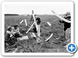 Jaunieji aviamodeliuotojai Sasnavos aerodrome 1995 metai